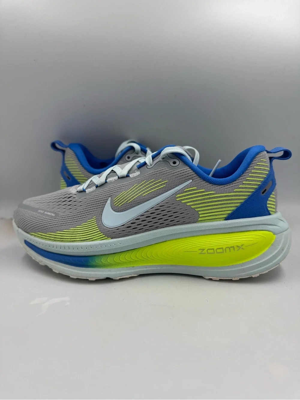 Nike Vomero 18 NBY By You Smoke Grey Game Royal Volt BRAND NEW Size 6.5 Women